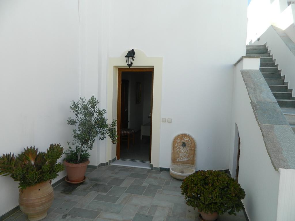 Like Naxos * Naxos City